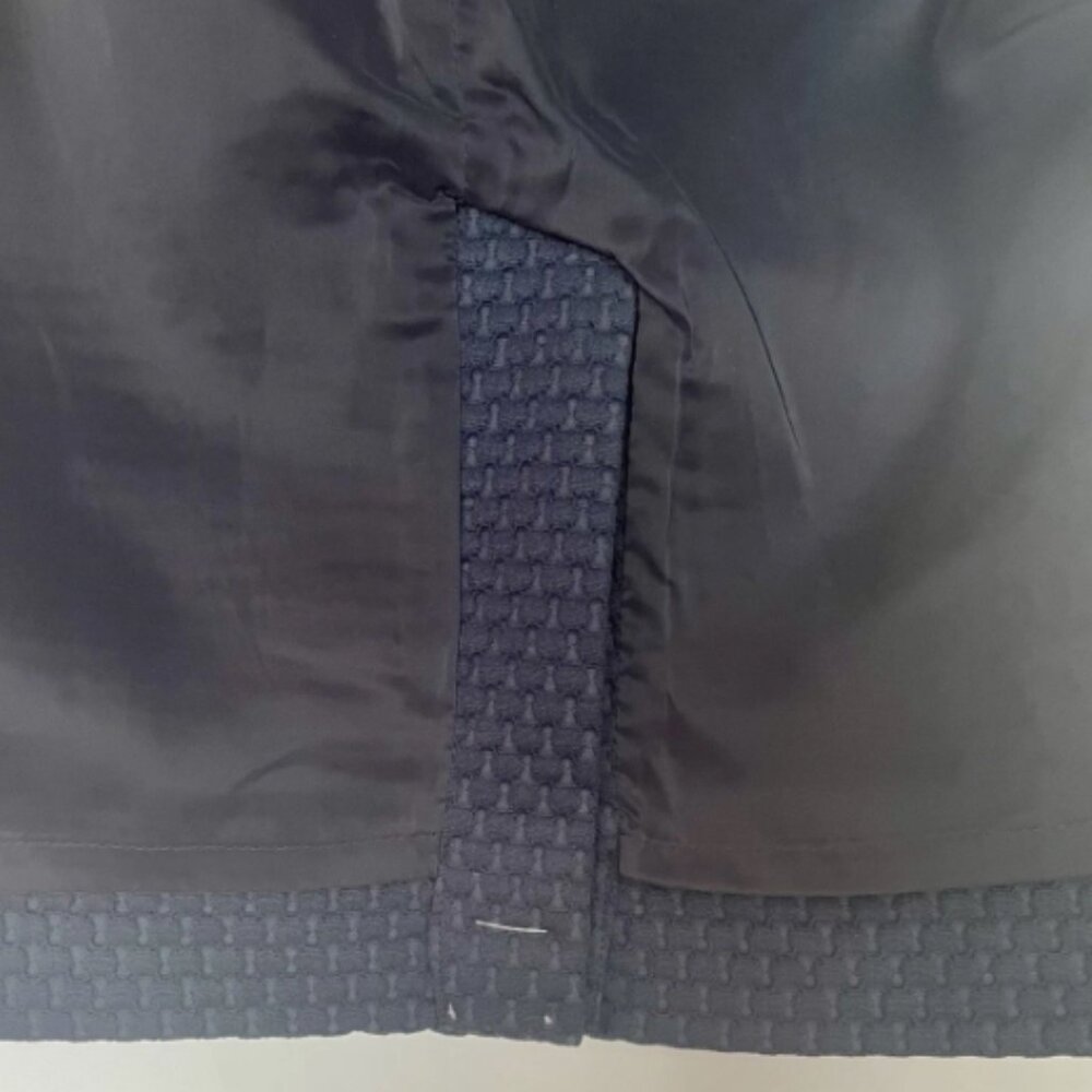 NWT Size 12 J.Crew Lined No. 2 Pencil Skirt in Navy with Basketweave Texture - Picture 3 of 7